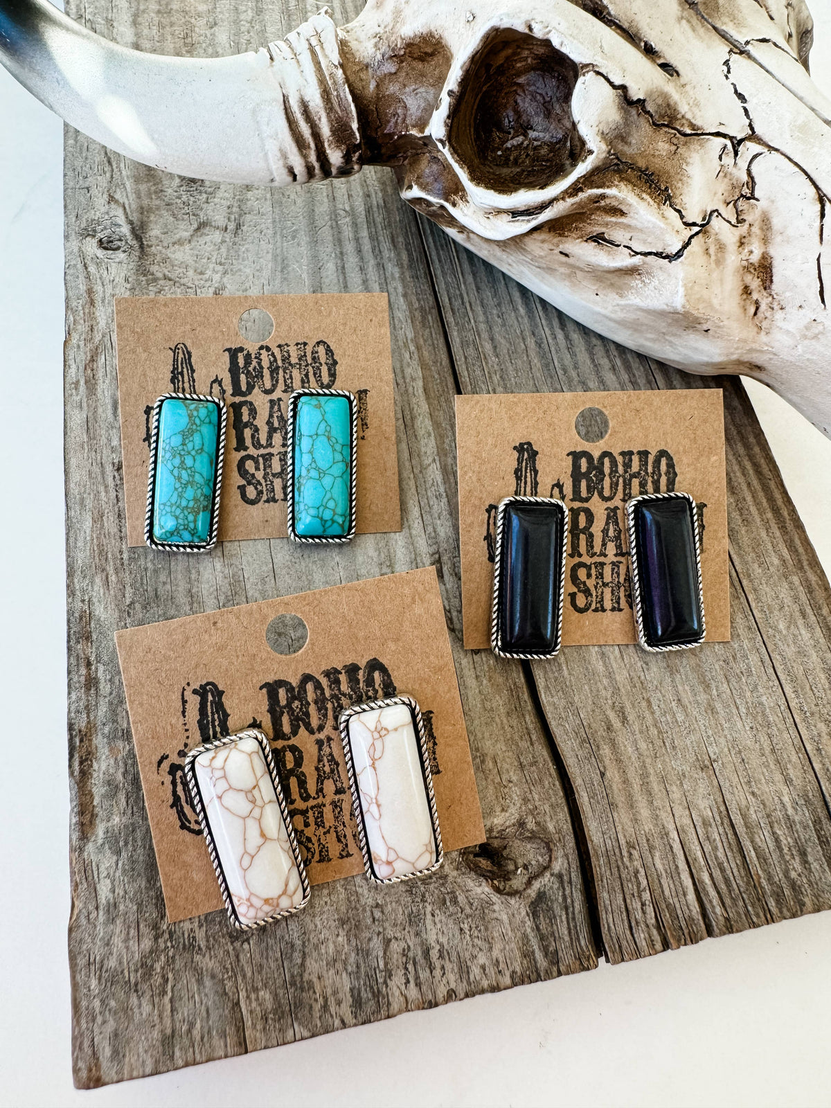Rectangle Bar Earrings - WHITE STONE